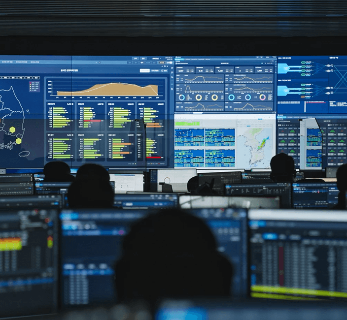 24시간 통합 관제로 실시간 모니터링